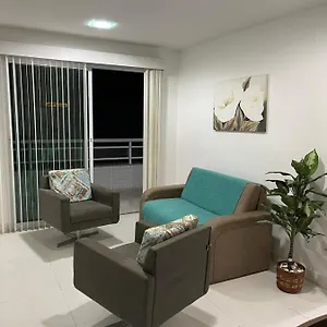 Apartamento Com Varanda E Piscina Apartamento